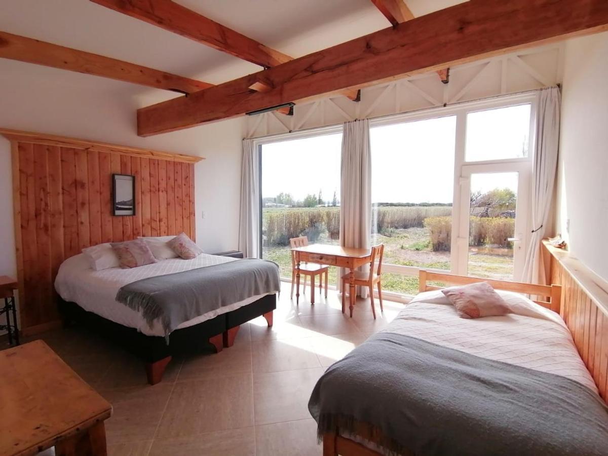 Hosteria De La Patagonia Chile Chico Bagian luar foto